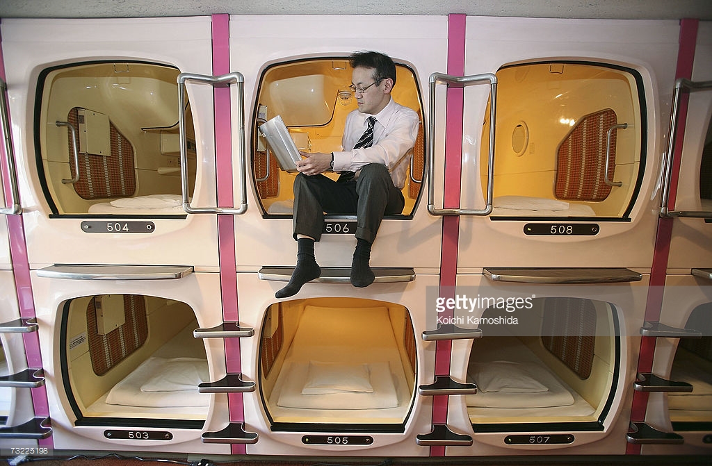 capsule hotel